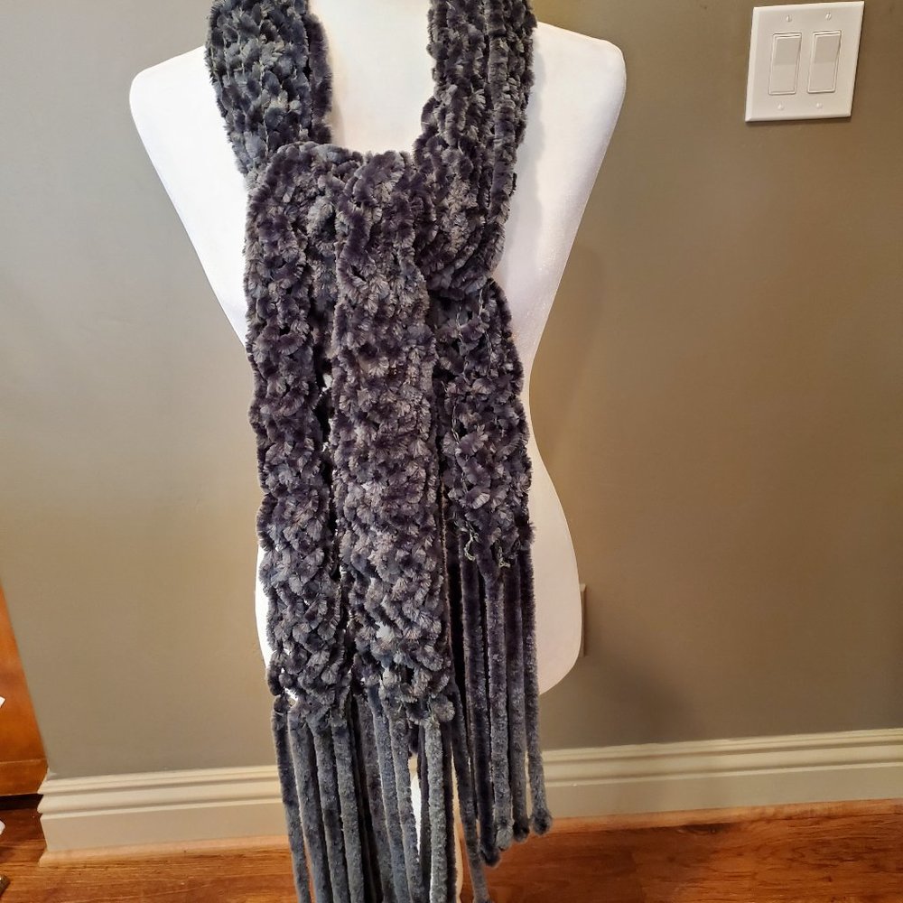 Woven Dark Green Scarf
